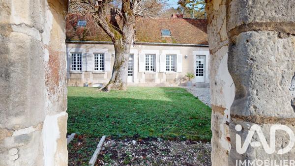 Maison à vendre 8 pièces 185 m² Gy-l'Évêque