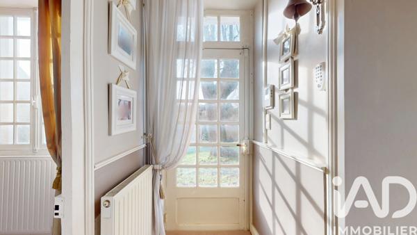 Maison à vendre 8 pièces 185 m² Gy-l'Évêque