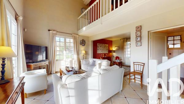 Maison à vendre 8 pièces 185 m² Gy-l'Évêque