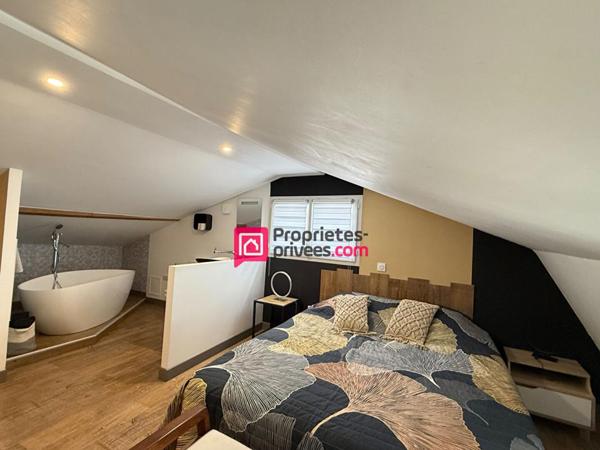 Appartement rénové - Chinon Centre Ville - Duplex - 3 pièce(s) 57m2