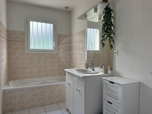 Maison 3 chambre(s) à vendre - Étaules, Charente-Maritime - 17