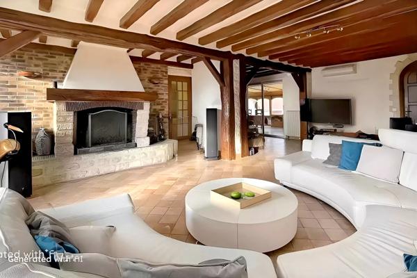 Immobilier Thoiry (78770) – Maison 193.93m2 – 695 000 €