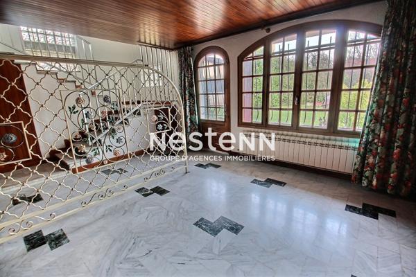 Venissieux Limite St Fons: Maison individuelle sur une parcelle de 570m2