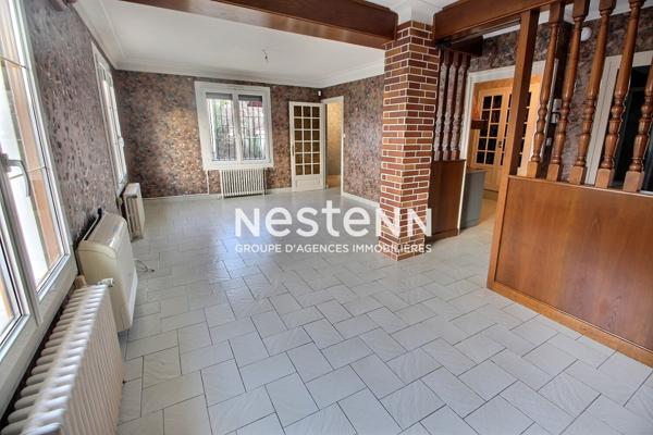 Venissieux Limite St Fons: Maison individuelle sur une parcelle de 570m2