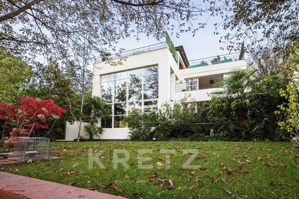 Maison pied dans l'eau sur l'ile Saint Germain