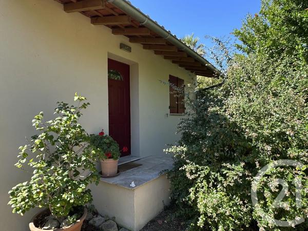 Maison à vendre  3 pièces - 145 m 2   ST CYR SUR MER  - 83