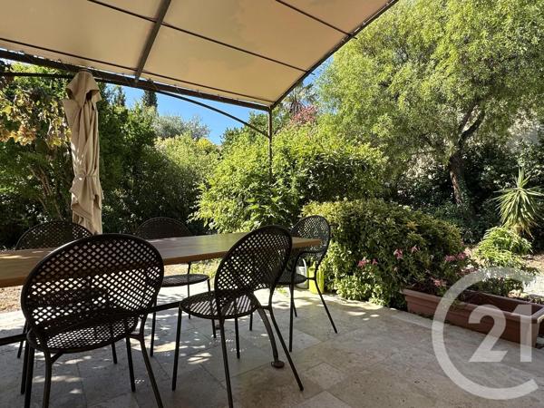 Maison à vendre  3 pièces - 145 m 2   ST CYR SUR MER  - 83