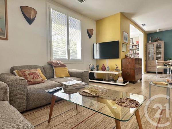 Maison à vendre  3 pièces - 145 m 2   ST CYR SUR MER  - 83