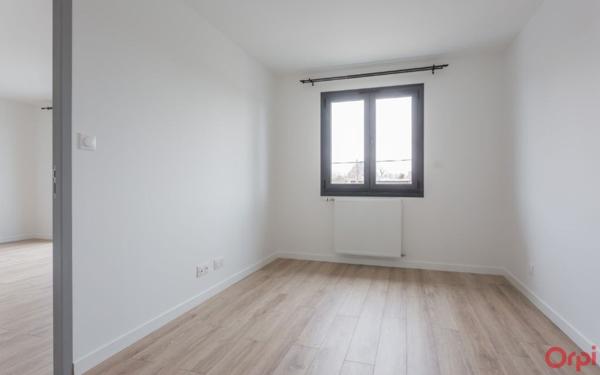 Appartement à louer    2 pièces • 46,16 m2 Sainte-Geneviève-des-Bois