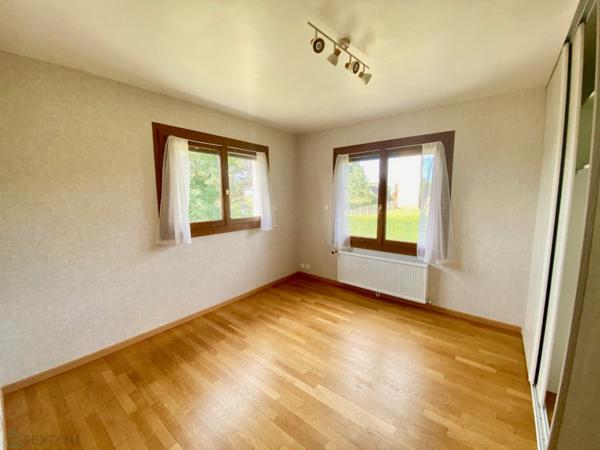 Maison avec potentiel de 180 m2 habitables