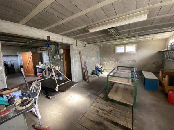 Maison avec potentiel de 180 m2 habitables