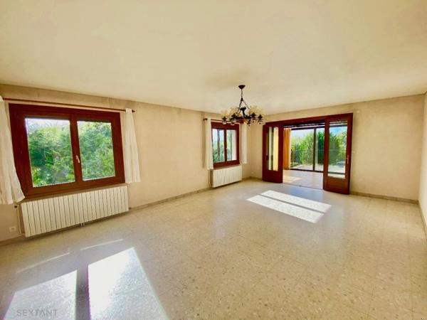 Maison avec potentiel de 180 m2 habitables