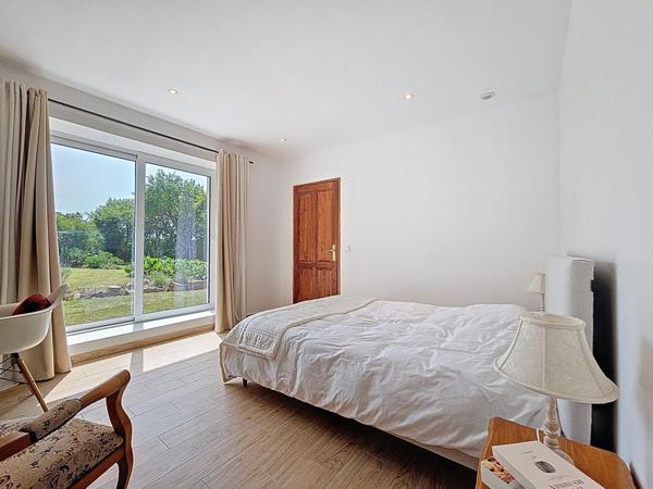 Maison 7 pièces 200m², double garage sur 3400m² de terrain