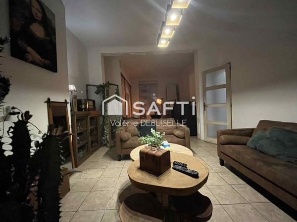 EXCEPTIONNEL, Maison de Maître et son Local Commercial Indépendant