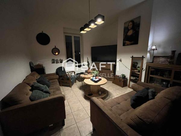 EXCEPTIONNEL, Maison de Maître et son Local Commercial Indépendant