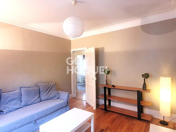 Appartement 2 pièces 45.73 m2 PARIS 15 PORTE DE VERSAILLES