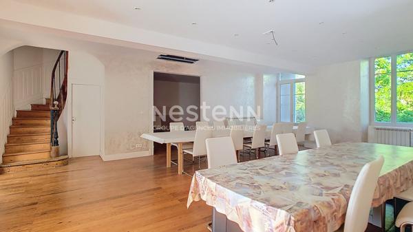 Maison de maître de plus de 350m² à vendre à Nérac