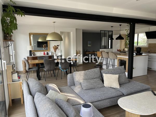 Maison 6 pièces - 131 m² Exclusivité efficity
