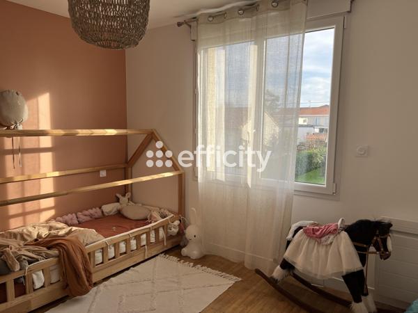 Maison 6 pièces - 131 m² Exclusivité efficity