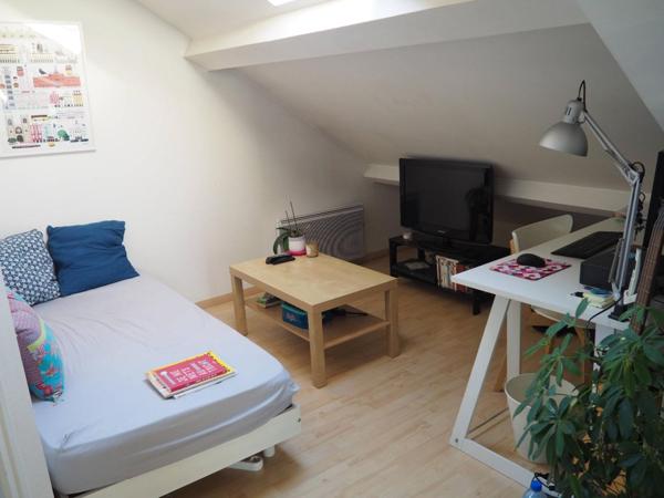APPARTEMENT T2,  
Nantes 44000
