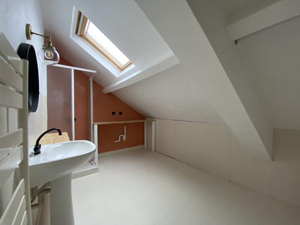 APPARTEMENT T2,  
Nantes 44000