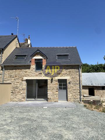Maison à louer Guemene Penfao : 3 pièces, 49m² avec 2 chambre(s) à 800€ - AJP By Marie