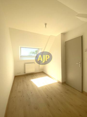 Maison à louer Guemene Penfao : 3 pièces, 49m² avec 2 chambre(s) à 800€ - AJP By Marie