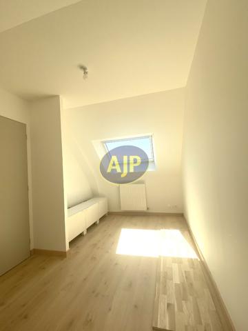 Maison à louer Guemene Penfao : 3 pièces, 49m² avec 2 chambre(s) à 800€ - AJP By Marie