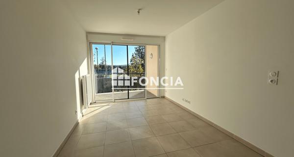 Location Studio 31.16 m² - Montfavet 84140