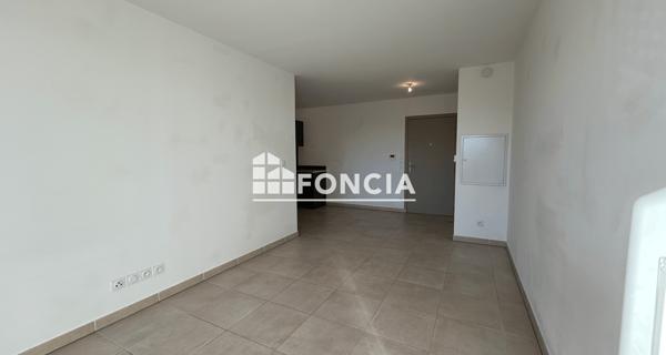 Location Studio 31.16 m² - Montfavet 84140