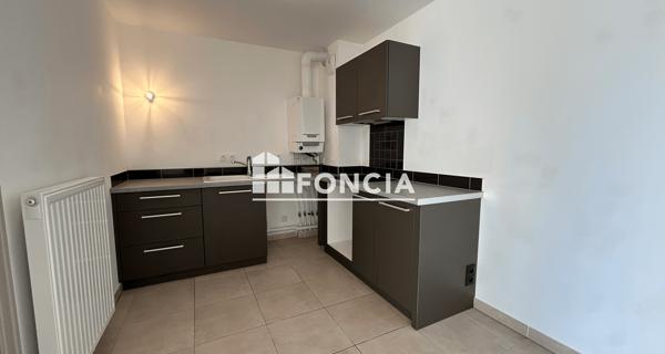 Location Studio 31.16 m² - Montfavet 84140