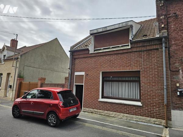 Maison  - 2 chambres - cave - jardin - garage