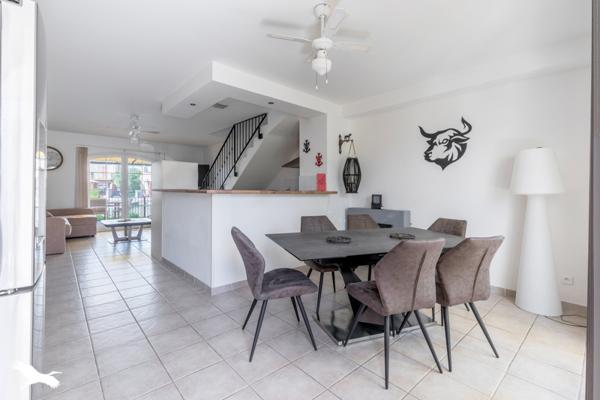 Maison à vendre 385 688 € Aigues-Mortes 3 p 72 m² DPE