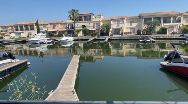 Maison à vendre 385 688 € Aigues-Mortes 3 p 72 m² DPE