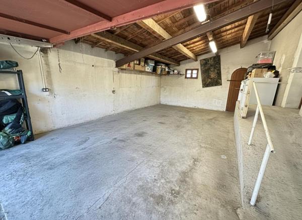 Mormoiron Maison à Rénover sur 1 500 m²  Deux Logements  Exclusivité  Grand Terrain