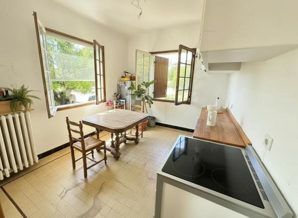 Mormoiron Maison à Rénover sur 1 500 m²  Deux Logements  Exclusivité  Grand Terrain
