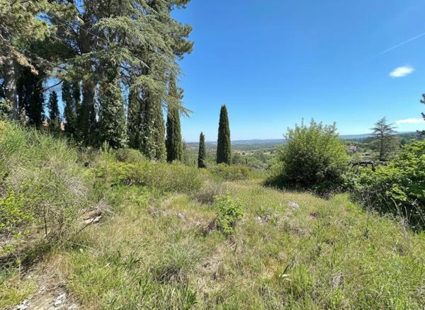 Mormoiron Maison à Rénover sur 1 500 m²  Deux Logements  Exclusivité  Grand Terrain