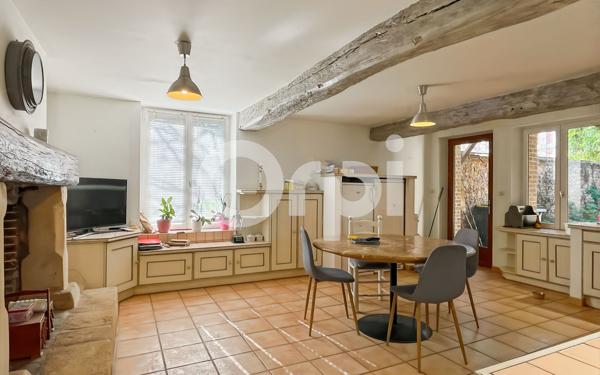 Maison à vendre    7 pièces •  Guichainville