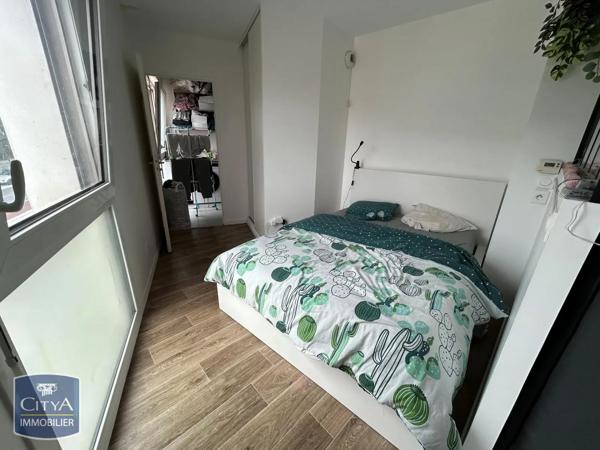 Appartement à louer 1 pièce 34m² Châtenay-Malabry (92290)