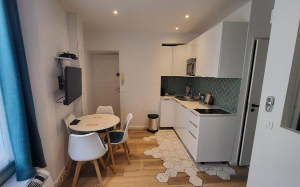 Appartement à vendre    2 pièces • 39,73 m2 Cannes