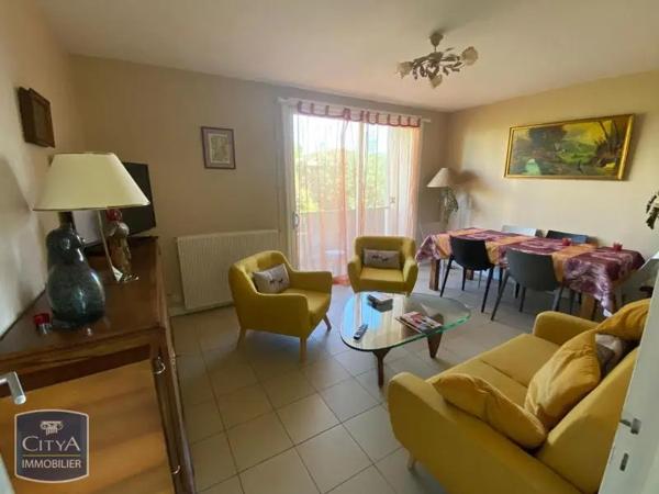 Appartement à louer 4 pièces 97.85m² Agen (47000)