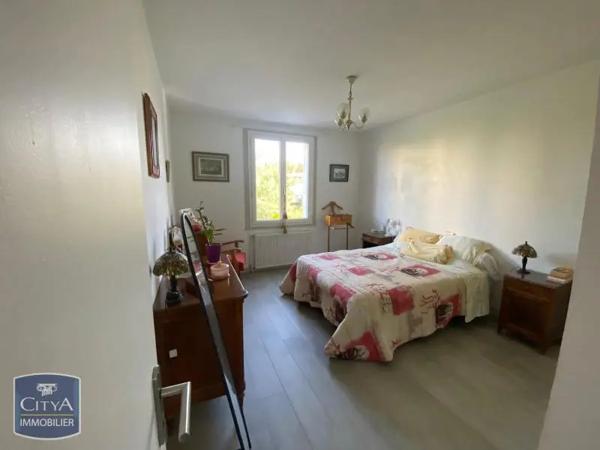 Appartement à louer 4 pièces 97.85m² Agen (47000)