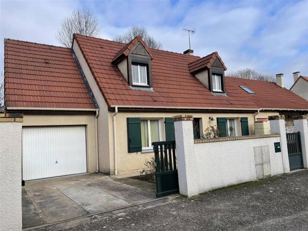 Maison Pontault Combault 7 pièce(s) 121 m2