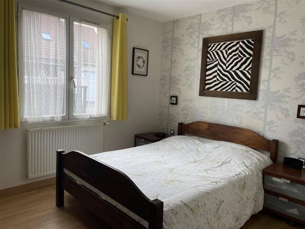 Maison Pontault Combault 7 pièce(s) 121 m2