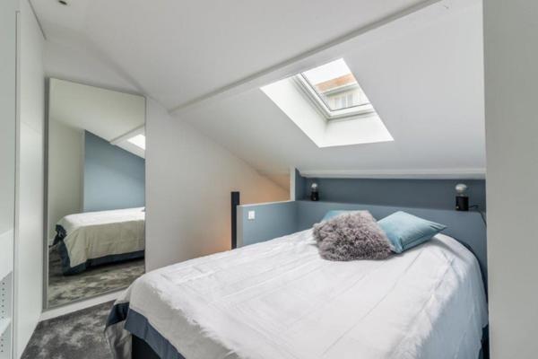 A LOUER : T1 à LILLE • rue Jean Sans Peur - République • 720 € CC • Réf. 00705-005