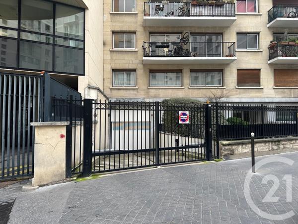 Parking à vendre  13,97 m2 PARIS - 75019