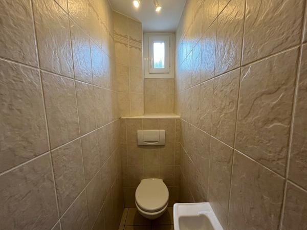 Maison
         6 pièces
        - 145 m² Exclusivité 1 000 000 € *
