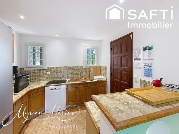Saint-Aygulf – Maison provençale avec vue mer, piscine et plages à pied
