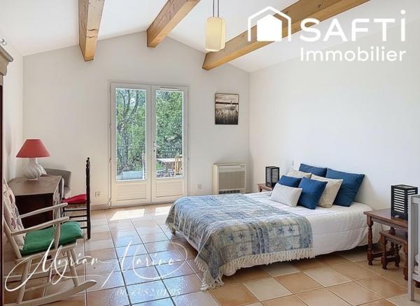 Saint-Aygulf – Maison provençale avec vue mer, piscine et plages à pied