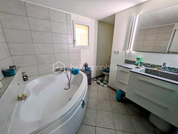 Maison de village de 135,78 m²